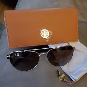 Authentic Tory Burch Aviator Sunglasses